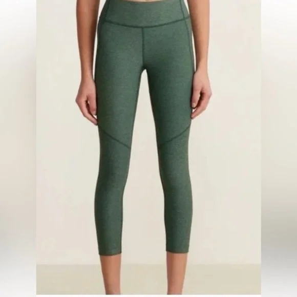 Outdoor Voices 7/8 Warmup Leggings - Picture 2 of 8